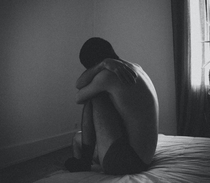 sitting-arms-around-knees